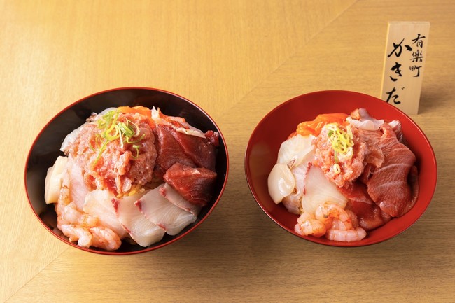 左：まかない大 右：まかない小