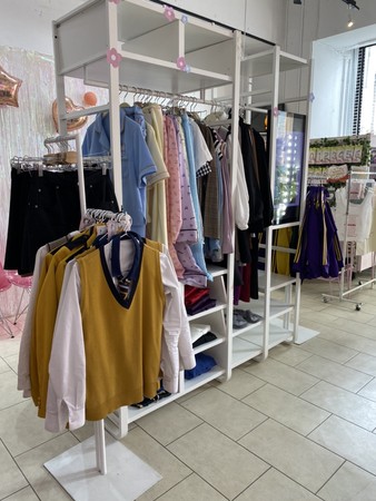※STUDIO SPINNSの韓国制服とその他衣装のレンタルコーナー