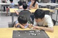 秋の虫たちと一緒に、年齢とともに変化する“聞こえ”について学ぶ。『よるの むしのね ずかん』ワークショップを東京都府中市で開催しました