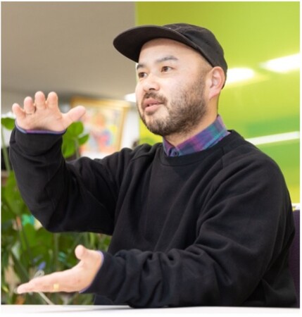 山崎浩一氏