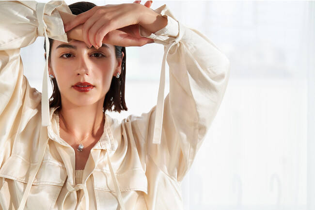 SoeL 2023AW Glittering 着用イメージ SoeL 2023AW Glittering 着用イメージ