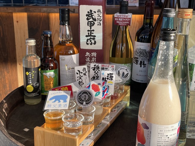 秩父地域のお酒11メーカーの飲み比べセット。「CHICHIBU BAR」にて提供(イメージ)