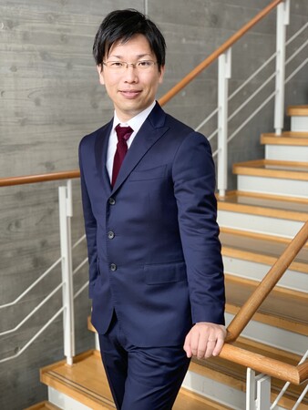 代表取締役CEO　坂本貴志