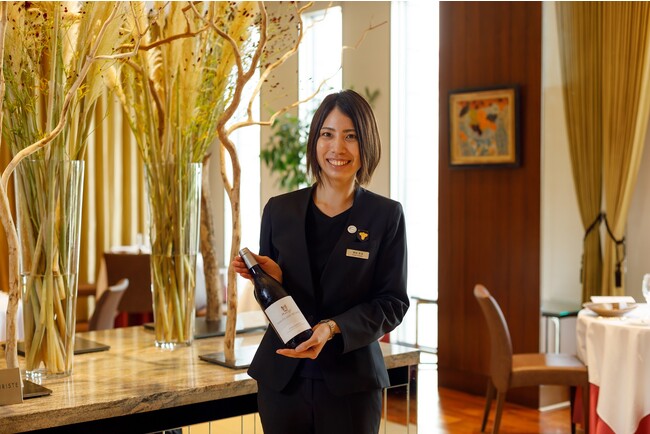 ソムリエ・塚田悠波