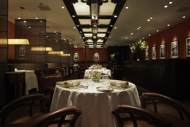 東京・代官山「メゾン ポール・ボキューズ」のダイニング 東京・代官山「メゾン ポール・ボキューズ」のダイニング