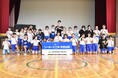 初めてのバスケにも笑顔で挑戦！シーホース三河 #27 石井講祐選手が安城市の小学校を訪問、初心者にも優しい丁寧な指導で競技の魅力を伝える