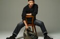 俳優・笠松将氏が纏う、「AVIREX」の“DAILY WEAR”