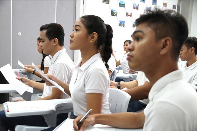 東南アジア4カ国で約3,000名の学生が学ぶ 東南アジア4カ国で約3,000名の学生が学ぶ
