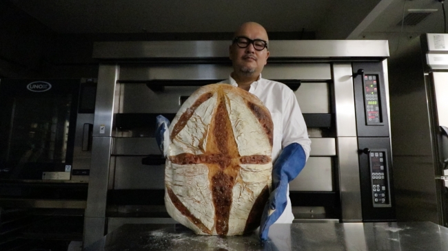 ひとつが5kgの巨大なパン「グランパーニュ」