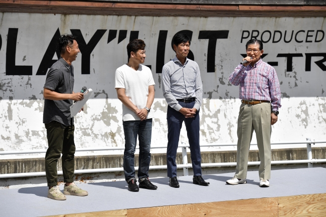 左から、nico氏(MC)、森島氏、曽根氏、加藤市長