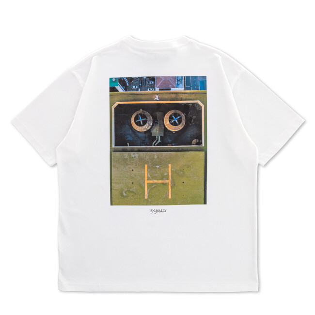 Tシャツ (価格:税込4,950円) Tシャツ (価格:税込4,950円)