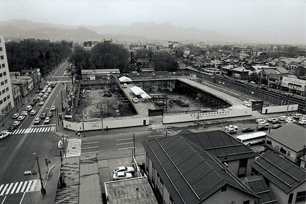 ホテル建設時の様子。ホテル東側（札幌駅側）から撮影。