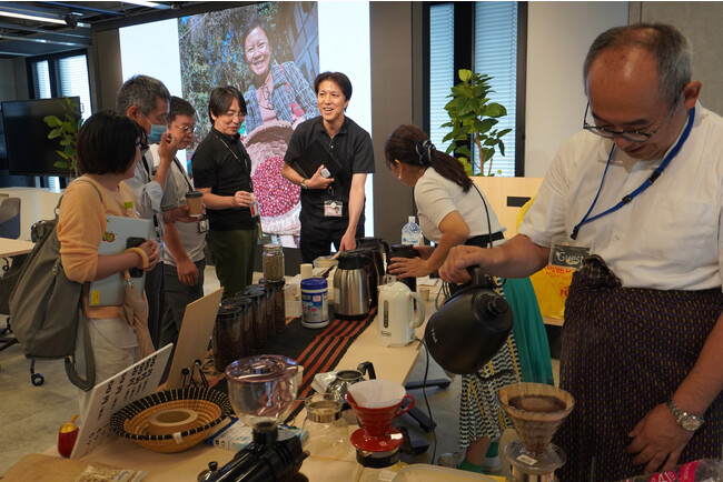 試飲会は2023年7月24日、名古屋市中区伏見にあるトヨタコネクティッド本社の多目的スペースで開催されました。