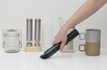 手の届く場所に置いてサッとお掃除 約350gの軽量ハンディクリーナー『コードレスハンディクリーナー SMOOK(スムーク)』