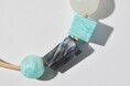 哺乳びんや目薬ボトルをリサイクル。 「ParallelPlastics(パラレルプラスティックス)」 天然石のように美しいアクセサリーチャームとグラスコードの受注生産を開始