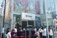 iFace ×人気イラストレーターMika Pikazoコラボ記念サイン会にファン殺到　原宿店に長蛇の列