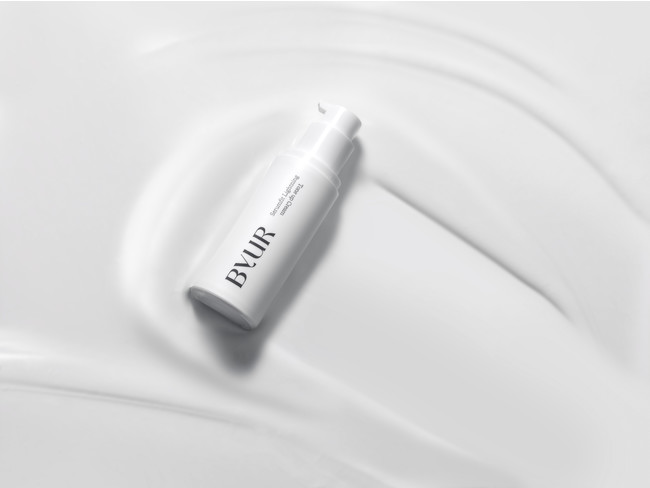 コスメブランド「ByUR（バイユア ）」を立ち上げ、化粧品事業に参入。美容液をまとう新感覚のベースメイクを1月13日（木）新発売｜Hameeのプレスリリース