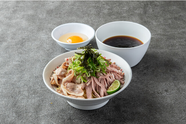 肉盛りざるたまラーメン 肉盛りざるたまラーメン