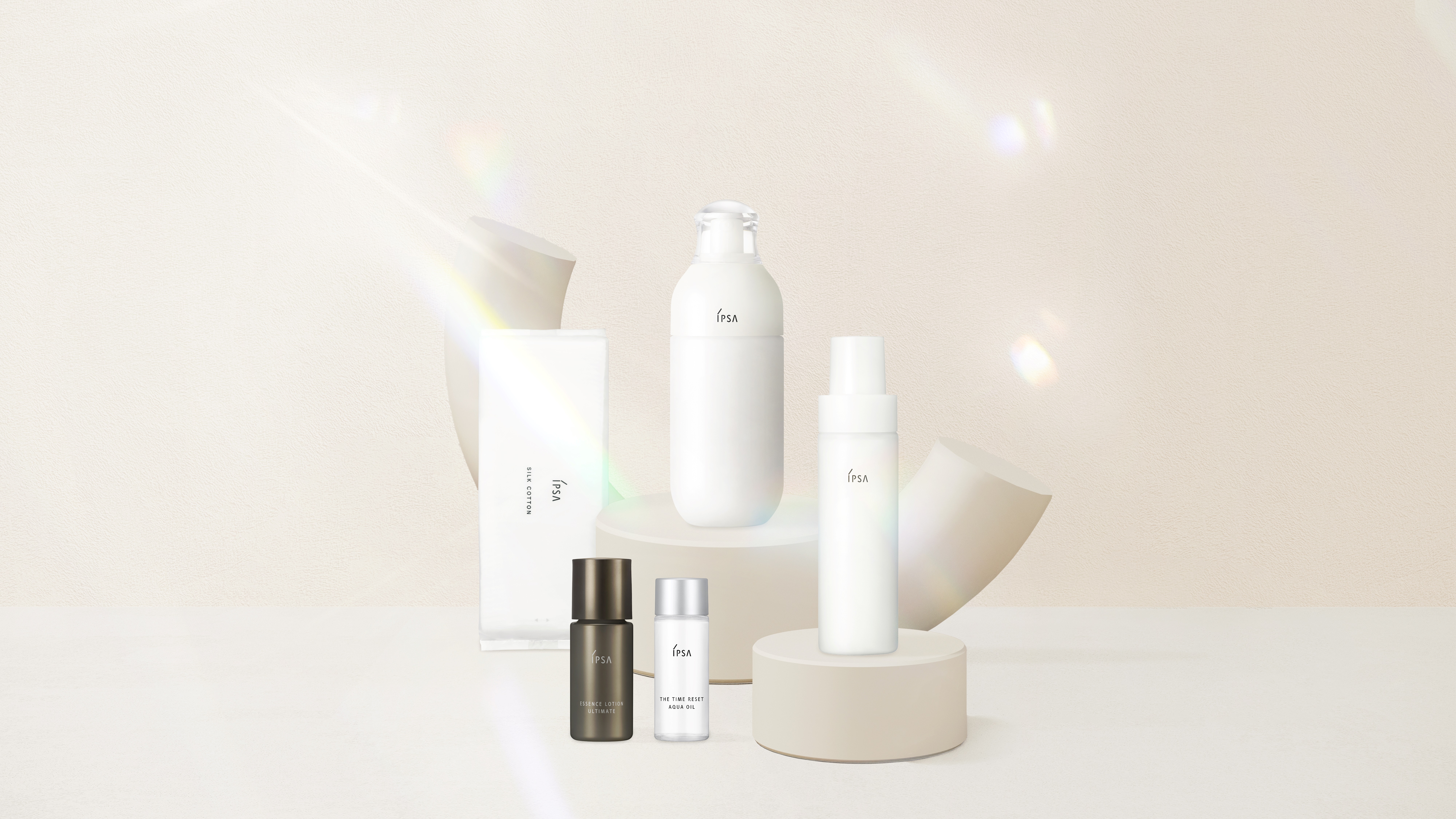 冬の厳しい環境に負けず、美肌バランスを整え、うるおいツヤ肌へ。イプサから最適な化粧液ＭＥと洗顔料が選べる、冬の限定スキンケアキット登場