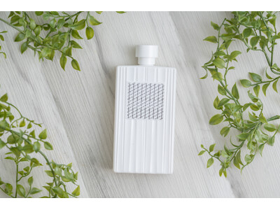 「化粧品会社の社長が自分と従業員のために作った原価率50%の美容液」2025年12月9日に予約受付開始