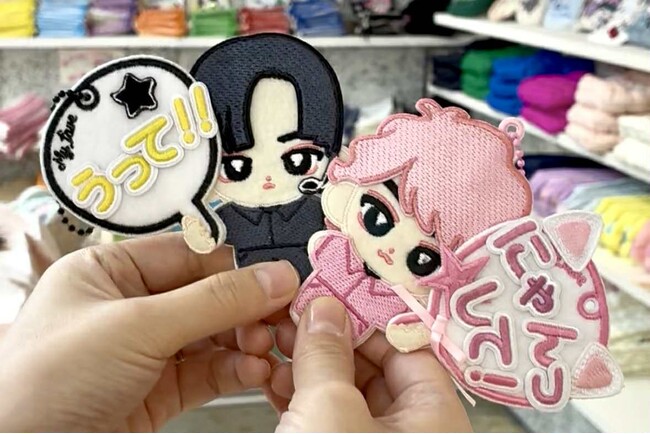 SNSで大バズり！推し活の新定番「マイドールワッペン」が全国展開！