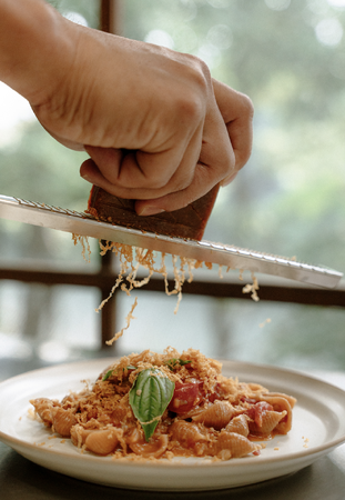 みそみそ 世界初*】味噌を「削る」時代へ。再定義する新たな大豆発酵食品