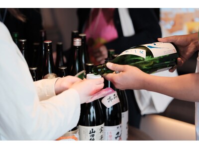 限定オリジナルラベルの日本酒やサテライト展示で「KOBE ART MARCHE」をよりひらかれたアートフ...
