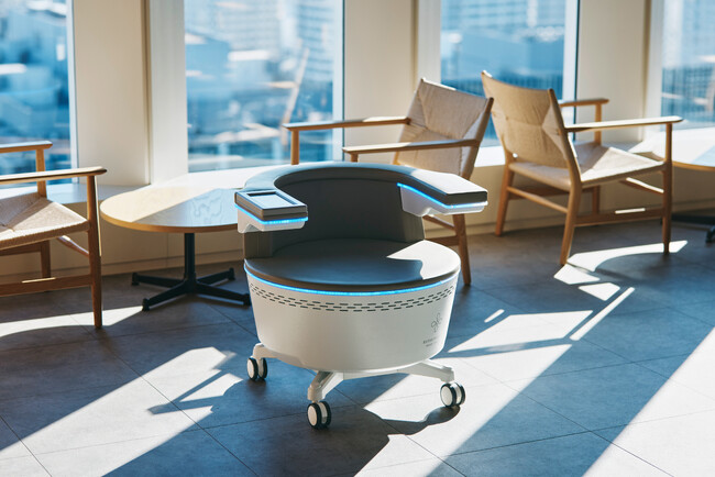 たった30分“座るだけ”。姿勢ケアから美容習慣を。ー 骨盤まわりを意識する新習慣<ルネチェア> ー