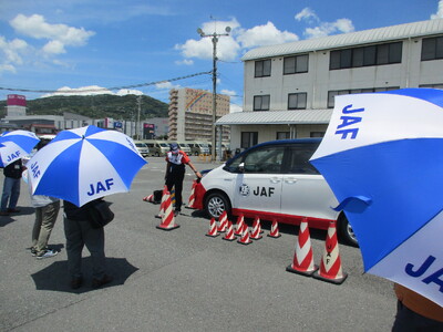 【JAF福岡】マイカーで参加する実技講習会「ドライバーズセミナー 一般コース」を開催