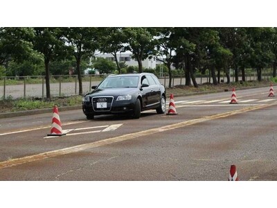 【JAF新潟】参加者募集中！知って安心。試して安全。マイカーで参加できる実技型講習会「ドライバーズセミナー　一般コース（半日）」を11/8（日）に開催。