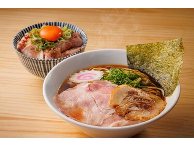 【空に浮かぶ虹のごとく、銀しゃりが織り成す中華そばの美食】おダシと銀しゃり 中華そば 虹空 -nico-...