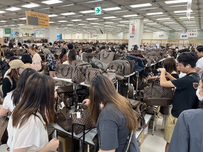 来場者の7割が外国人！