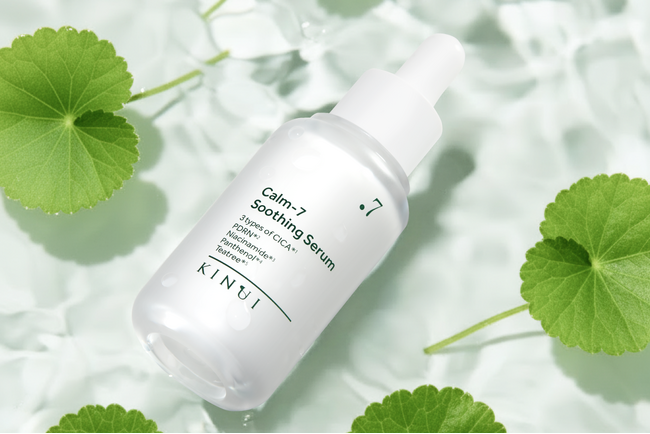 繰り返す肌トラブルに7つの整肌成分で強力ケア「CALM-7 SOOTHING SERUM」が12/25新発売