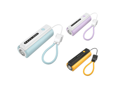 暗闇でも、充電でも頼れる。LEDライト搭載「5000mAhモバイルバッテリー」新発売