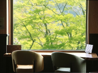 箱根の大人の隠れ家「別邸今宵」が開業10周年記念特別プラン販売 ＜2024年4月1日より＞オリジナル赤ワ...