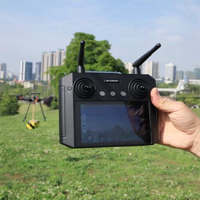 ARRIS M900 長時間飛行産業用ドローンの更新版–Skydroid H12認定済送信機と新カメラを採用（更新時間：5月25日）