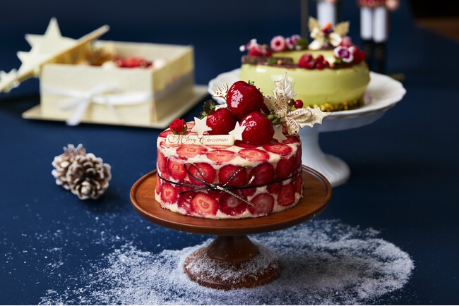 ホテル アゴーラ 大阪守口　麗しのあまおうで彩る、とびきりゴージャスなクリスマスケーキ2025