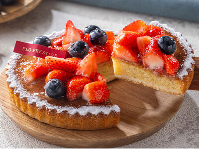 【毎月5・6・7の付く日は“FLOの日”】2月限定！旬の苺をたっぷり使用した色鮮やかなベリータルト