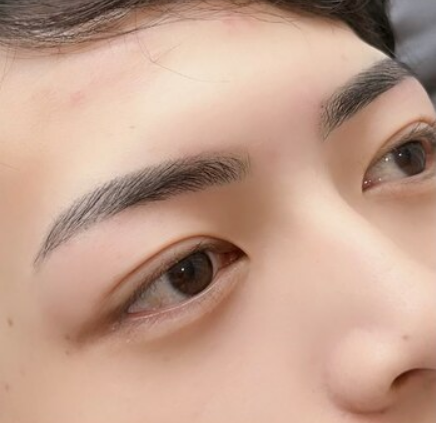 豊橋市に初出店！男性延べ来店者数は約５倍※4に増加　アデランスが全国に展開する眉毛専門店　「ビューステージ アイブロウサロン 豊橋」　10月29日（木）オープン