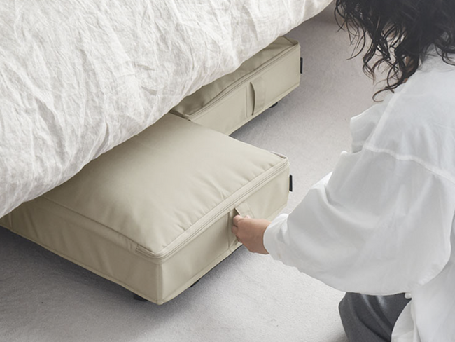 ベッド下のスペースを無駄なく有効活用！ボンモマンから「キャスターつきベッド下収納」が新発売