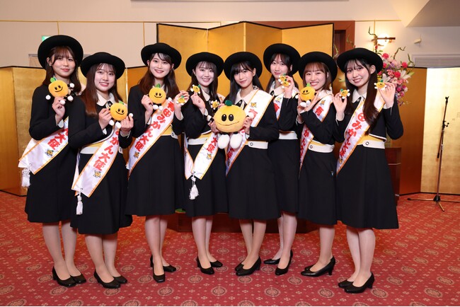 有田みかん共選協議会は「有田みかん」を広くPRして頂く「有田みかん大使」を選出し、９月５日（金）任命式を行いました。