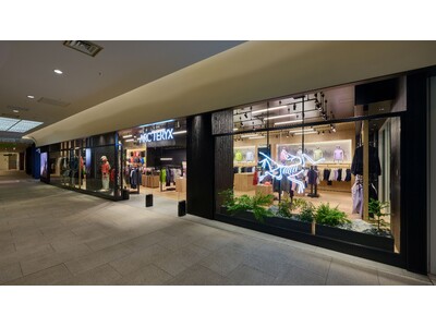 ゆとりある店内と拡充された製品展開で、より快適なショッピング体験を提供「アークテリクス MARK IS ...