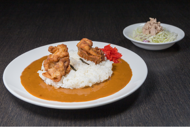 はっけよい、のこった！大の里の横綱昇進を祝して、地元の味に語呂を掛け合わせた、遊び心あふれる「横綱カレー」が誕生