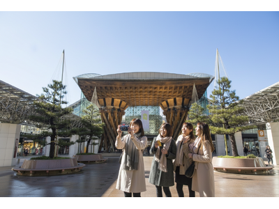 デジタル全盛の今、あえて“現像するまで見られない”旅を。金沢の冬を撮って、待って、愛おしむ「エモ旅プラン...