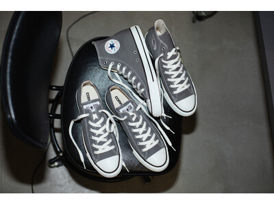 リニューアルスペックを採用した新定番「ALL STAR」より、シーズナルカラー“チャコール”が登場