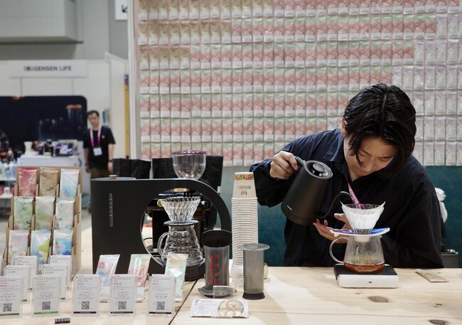 台湾ハンドドリップ茶、SCAJに初登場