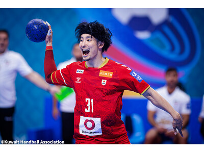 �y�}�b�`���|�[�g�z�V�[�\�[�Q�[���𐧂��A���C�����E���h�˔j�֑傫���O�i�s��22��j�q�n���h�{�[���A�W�A�I�茠�t