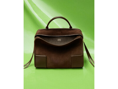 【ロエベ】アマソナ180が登場。全国の店舗に先駆けたポップアップを伊勢丹新宿店にて本日から開催。