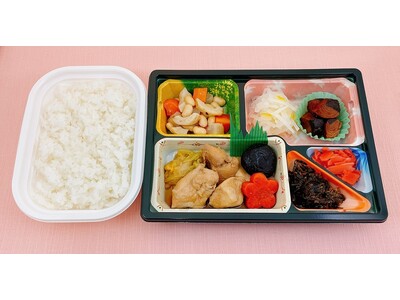 10月の“ご馳走の日”は「土佐の恵み彩り弁当」をお届け