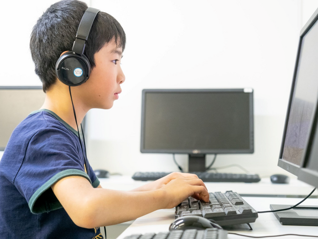「タイピング英語(R)メソッド」のICT教材「英語王」、導入教室数120教室を突破